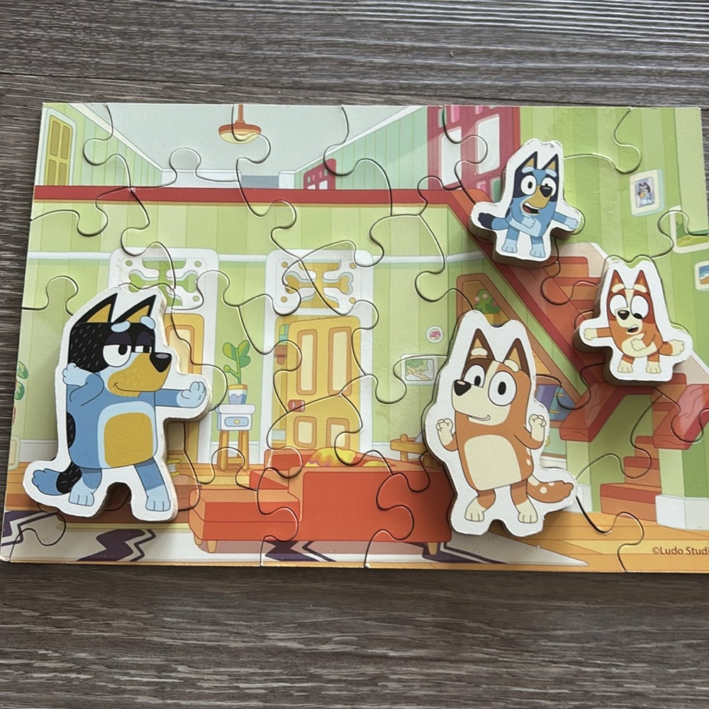 4-Pack Bluey Wooden Puzzles - Picture 13 of 15